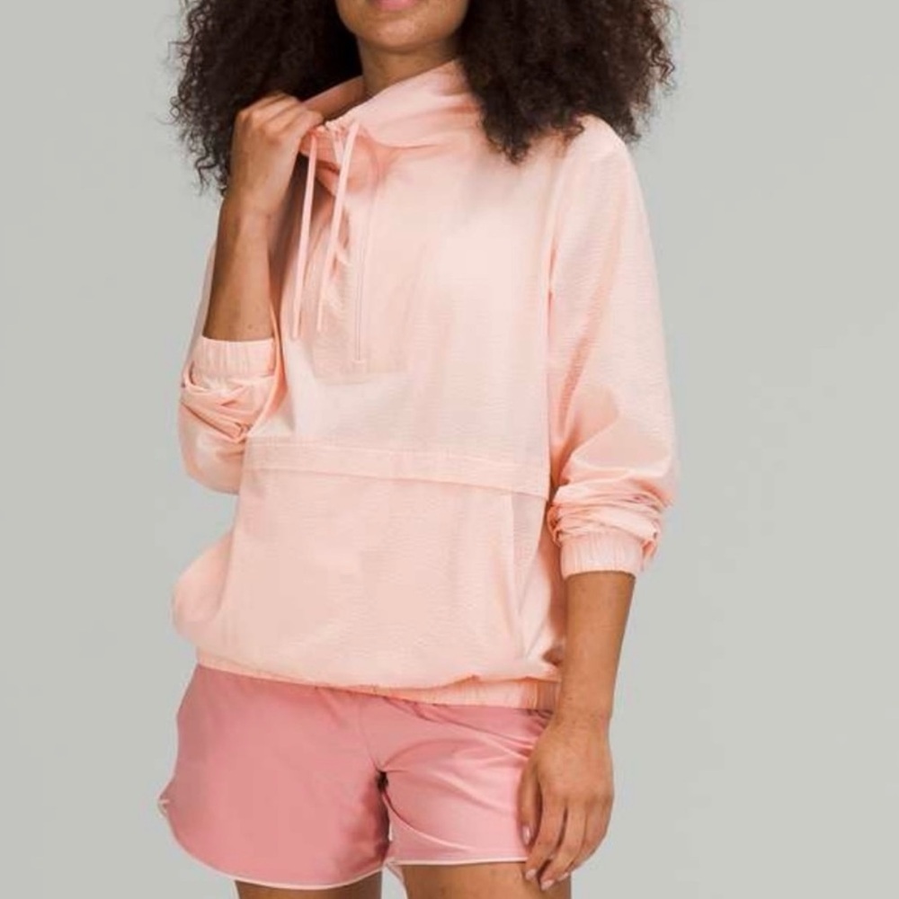 Lululemon Pack Light‎ Pullover *Packable in Pink Mist